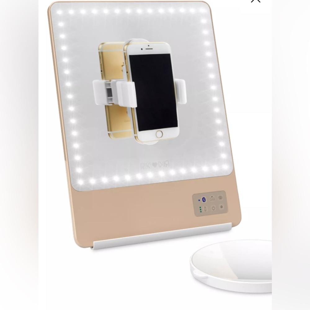 Riki Loves Riki by Glamcor in Champagne Gold NWT